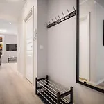 Meltzers Apartment